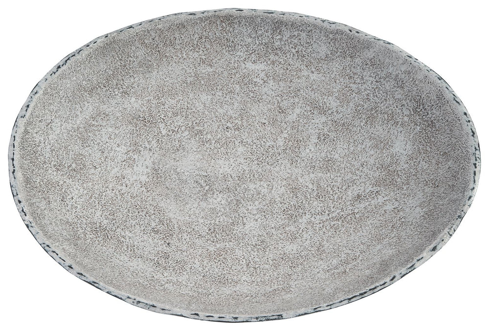 The clean, earthy shape of this metal bowl in an antiqued white finish lends itself to showcasing everything from organic decorative balls to shiny holiday ornaments. Whatever strikes your fancy.<br/><br/><b>Product Features</b><ul><li>Made of metal</li><