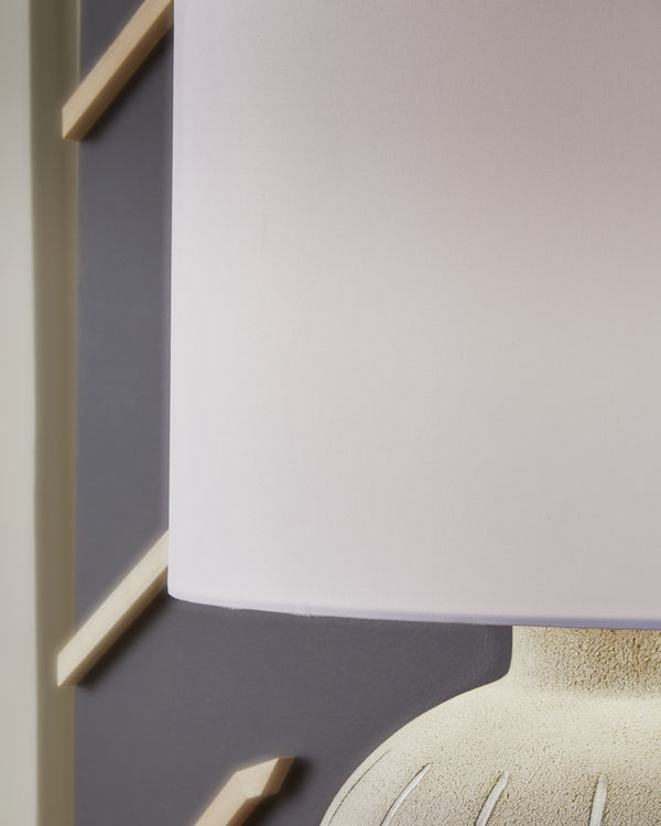  neutral-toned base exudes a relaxed