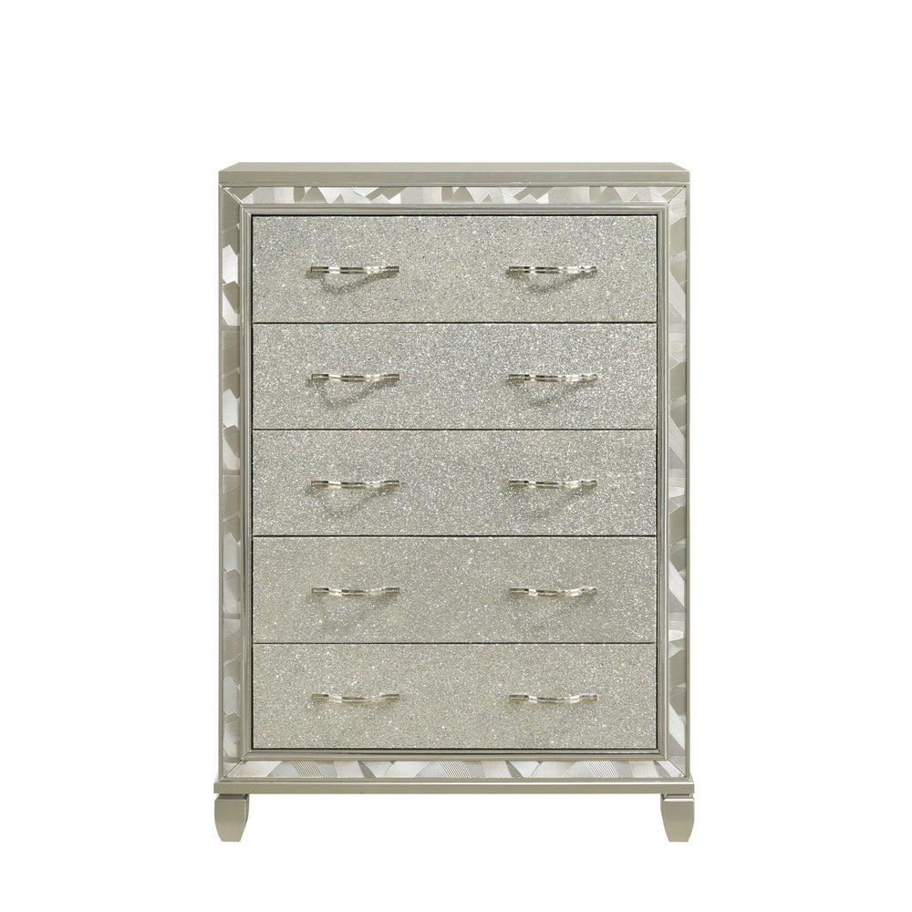 Introducing the Radiance 5 Drawer Chest in Platinum Silver, meticulously crafted for lasting stability and durability from a combination of Solid Rubberwood and manufactured woods. Its semi-gloss lacquer Platinum Silver finish lends a silky, modern touch 