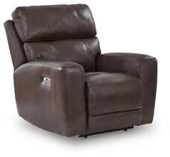 Versatile style teams up with everyday convenience to create this power recliner. Settle into the sleek leather seating area and effortlessly recline with one-touch controls. With the addition of USB charging, you can keep go-to devices close as you loung