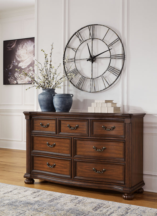  its stately presence graces your room with an air of opulence. Your taste for exquisite details is satisfied with decorative drawer pulls and chic bun f