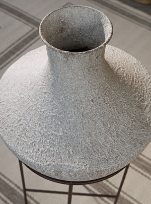Estonbank - Distressed Cream - Vase - 35"