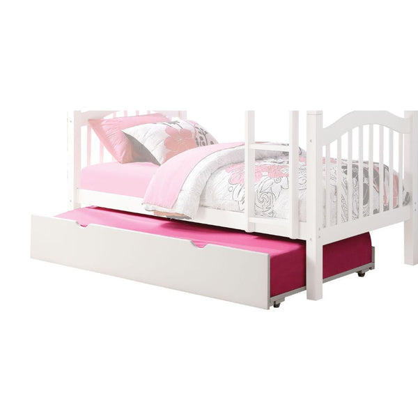 The Heartland Collection is beautiful for your daughters bedroom. This collection have option has storage or 2 drawers reducing the space and get the larger view of the room. This collection is modern and simple which gives a warm and surprising touch to 