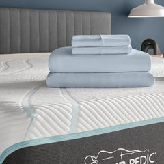 Cool, breathable, head-to-toe comfort. Made with natural TENCEL Lyocell fibers and cooling nylon technology, our knit Breeze° sheets are cool to the touch and perfect for hot sleepers, summer nights, warm climates, and anyone who wants to enjoy the benefi