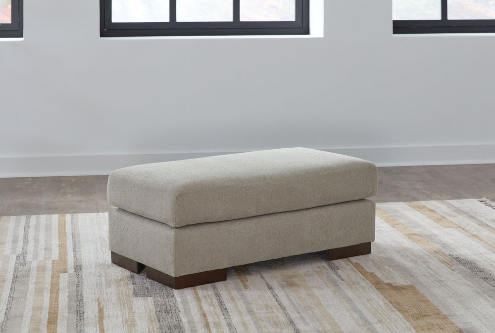 Classic comfort gets a mod twist with this ottoman. Its minimalistic approach and structured silhouette bring a clean-lined design element to your living room. Place a decorative tray on top to create a spot for morning coffee or cocktails, or simply use 