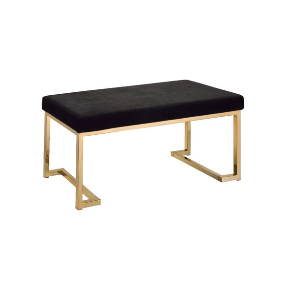 The Boice collection features a trending combination of sleek and modern style, with black padded seat and champagne finish metal base. The modern lines of the base with its open return base and simple form top, make for an modern feel and show off key el