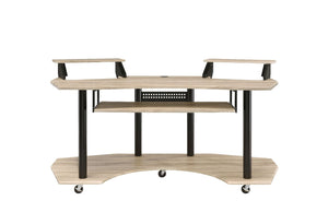  plenty of workable surface area is left. The multi-funtion hutch is perfect for d