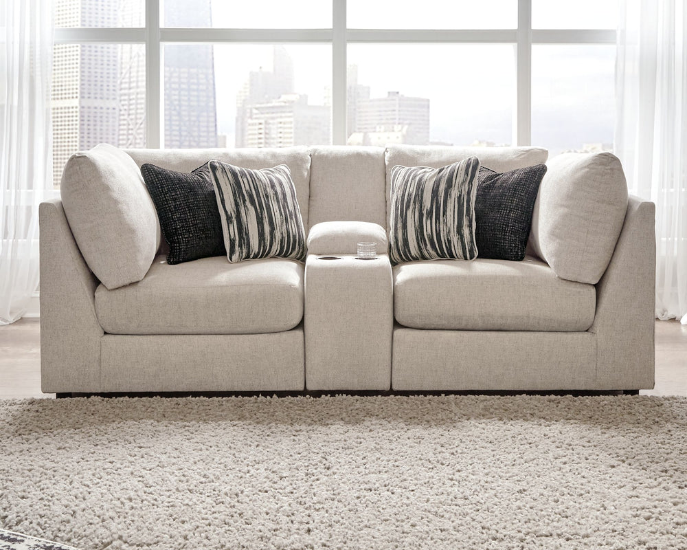 With its casual-contemporary aesthetic and modular design that simply makes sense, this sectional makes way for high style and indulgent comfort. Rest assured, the thickly cushioned storage console includes not only a pair of cup holders, but also a USB p