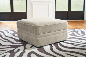  with easy-to-access storage space that keeps throw blankets on 