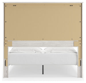 Gerridan - White - Queen Panel Bed with Sconces