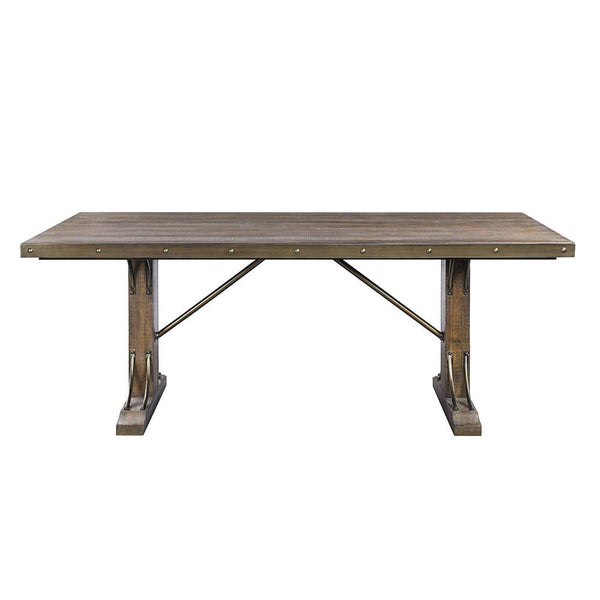  which makes it great for hosting dinner parties. The double p