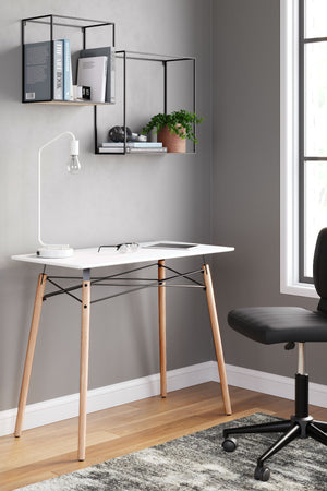  this home office desk adds a touch of artistic flair to your at-home work experience. It-'s designed with small space living in mind