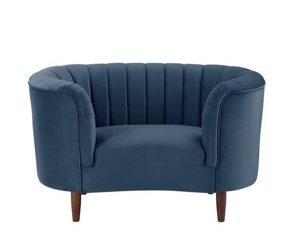 An ode to mid-century modern, the Millephri collection will help achieve this modern aesthetic. The pocket coil foam seating gives off the feel of sitting on a plush cloud. The pieces are upholstered in a gorgeous velvet fabric and feature deep channel tu