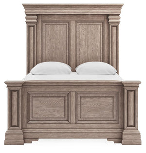 Blairhurst - Light Grayish Brown - Queen Panel Bed