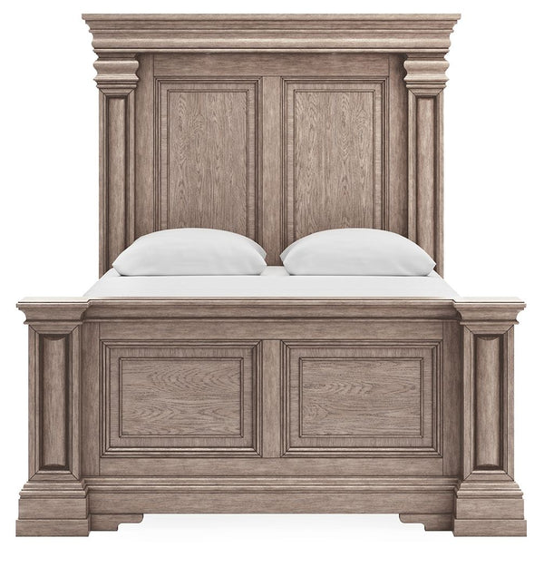 Blairhurst - Light Grayish Brown - Queen Panel Bed