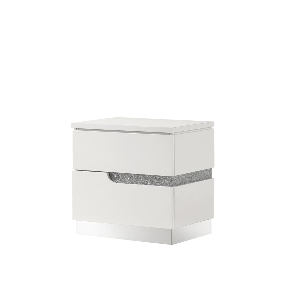 The Paradox Two Drawer Nightstand in White brings a blend of contemporary appeal and functional elegance to your bedroom. Featuring a gleaming white gloss laminate finish, this nightstand offers a sleek and modern look with the added benefits of scratch a