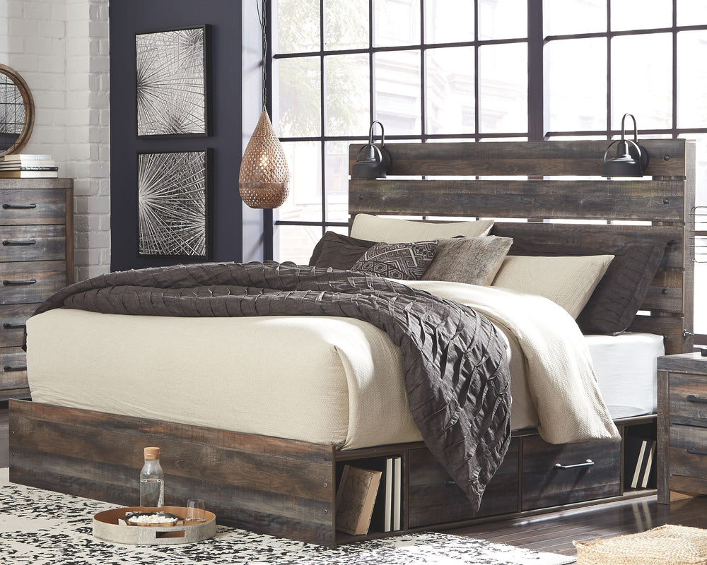When merged in just the right way, rustic and industrial styles can make one happy marriage. Case in point: this king panel bed with storage. A refined take on barn board beauty, its complex, replicated wood grain showcases hints of burnt orange and teal 