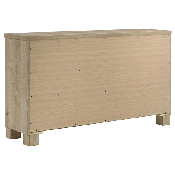 Oakglen - 6-Drawer Bedroom Dresser - Weathered Oak