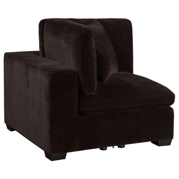 Maximize seating in your modern living room with this stylish corner chair, designed to connect sectional pieces seamlessly. Upholstered in a smooth, soft fabric, this chair provides a cozy spot to relax while maintaining a sleek, contemporary look. The c