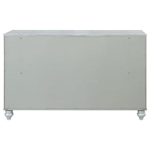 Gunnison - 6-Drawer Dresser - Silver Metallic