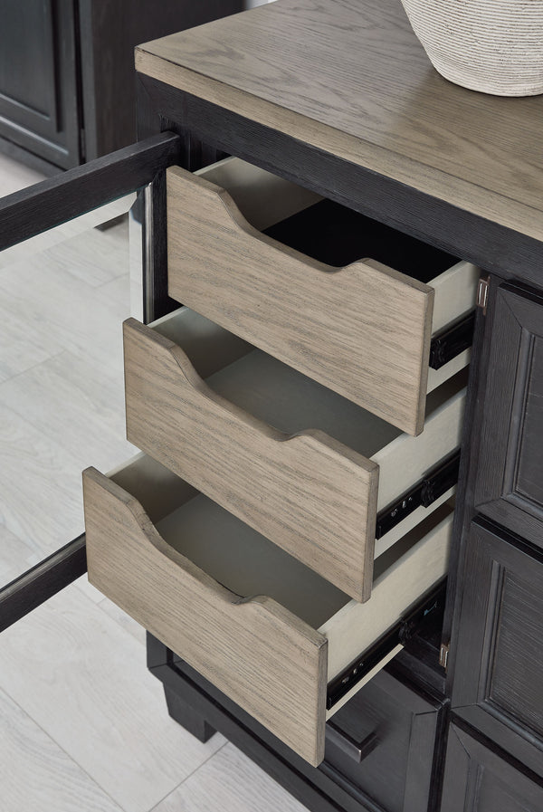 Foyland - Black / Brown - Dresser