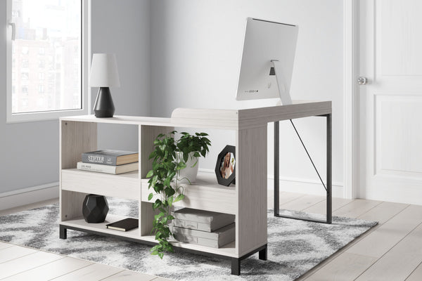  it has an unmistakably fresh feel thanks to a whitewashed finish and black metal frame. Attached to this casually chic d