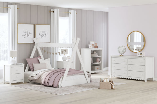 Hallityn - 5 Pc. - Bookcase, Dresser, Full Tent Complete Bed, 2 Nightstands - White