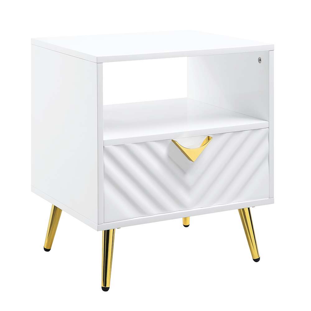 Gaines - End Table - White - 20-"