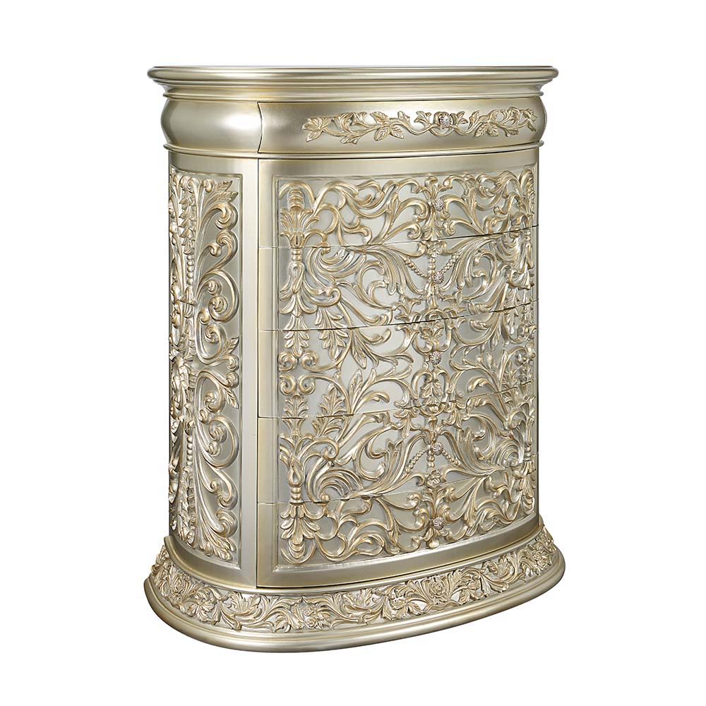 A bed fit for royalty, the Sorina bed brings glam and style to any bedroom in your home. Crafted exquisitely with a tall regal headboard that is accented with button tufts along the center of the headboard. The footboard features the same majestic scrollw