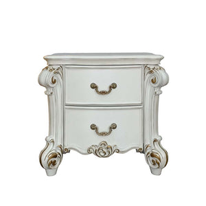  elegant hand-brushed gold is paired with an antique pearl.