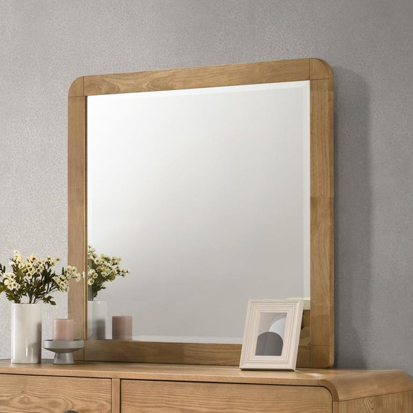  crafted with a durable frame using pine