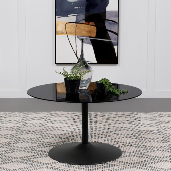  offering durability and style. The metal tulip base features a black powder-coated finish