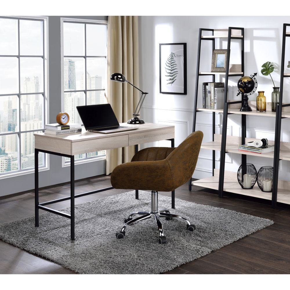 Brimming with contemporary appeal, this Wendral desk is ideal for any home. Expertly crafted with selected veneers, manufactured woods, and metal tube, the desk strikes a clean-lined silhouette. While the pull-out drawer offers accessibility and convenien