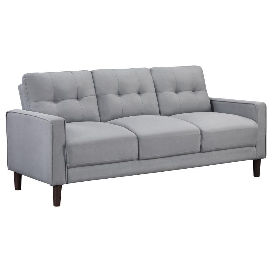 Ideal for studio apartments or small rooms, this sofa boasts a perfect small-scale design. Its classic track arm and self-welt detailing highlight the superior tailoring. The grid-tufted boxed back cushions and pocket coil spring cushion construction ensu