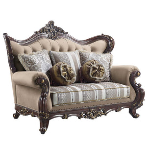 Embrace the essence of lavish living into your home with this Ragnar sofa. Highlighting detailed carvings that naturally follow with the elegant curves of the rolled arms that make a transition to the wood-trimmed arched backrest which features a camel hu