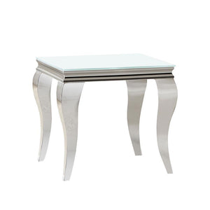 This end table exudes modern glam with a tempered beveled glass top and polished stainless steel cabriole legs. The reflective finish and gracefully curved Queen Anne style legs deliver timeless elegance and a majestic ambiance, perfect for elevating refi