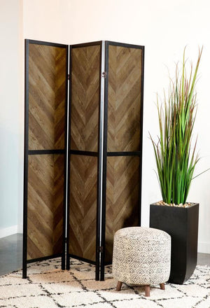  perfect for adding privacy or an eye-catching decorative accent. Featuring a bold herringbone pattern in a warm rustic tobacco finish