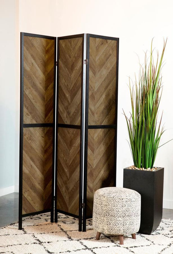  perfect for adding privacy or an eye-catching decorative accent. Featuring a bold herringbone pattern in a warm rustic tobacco finish