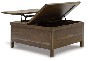  itâ€™s simply beaming with charm. A handy lift top make