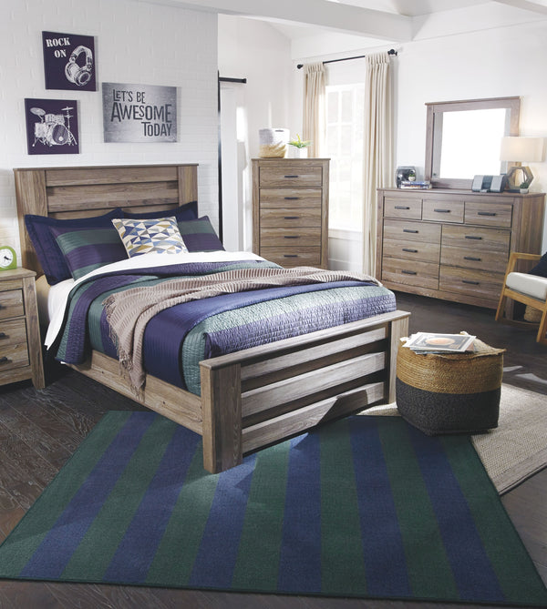 Warm gray sophisticated vintage finish with white wax effect over replicated oak grain. Tall generously scaled cases with wide pilaster, finished off with gently curved foot. Large dark pewter color handles with an aged appearance accent cases. Modern sty