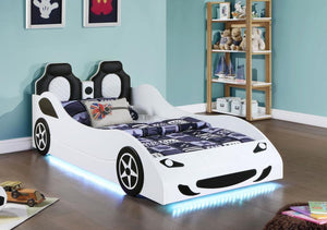  allowing for plenty of space to play within the bedroom. The car is complete with realistic details and features LED strip lighting underneath