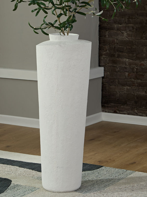  this cream-colored floor vase is a subtly stylish addition to your decor. Refresh the look by switching out your favorite faux floral arrangements from season to season.<br/><br/><b>Product Feat
