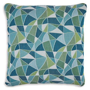 Looking for distinctive designs to tie a room together? This accent pillow, with its bold geometric pattern, is the perfect choice. And the durable high-performance fabric is designed for softness, strength and real life. When itâ€™s time for a refresh, s