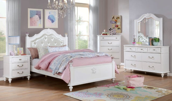Belva Mirror