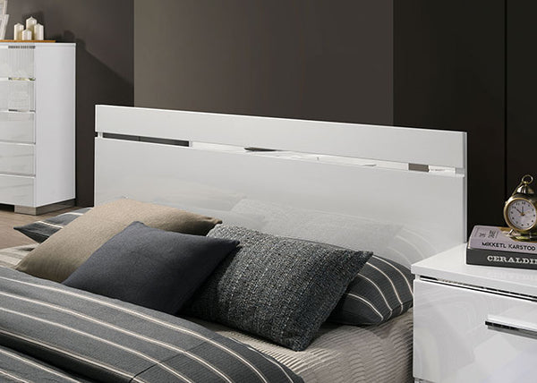 Erlach Queen Bed