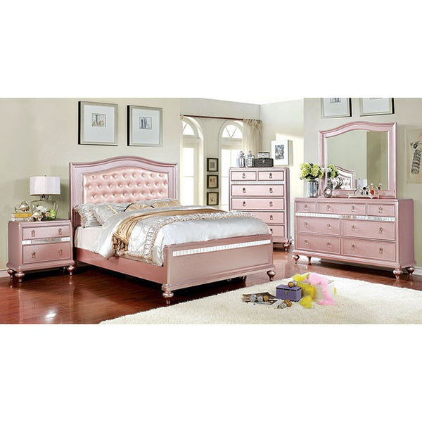 Avior Dresser