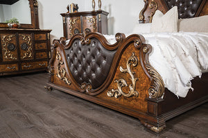 Aquilina Queen Bed