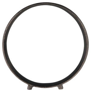  suiting spaces from contemporary to casual.<br/><br/><b>Product Features</b><ul><li>Made with cast 