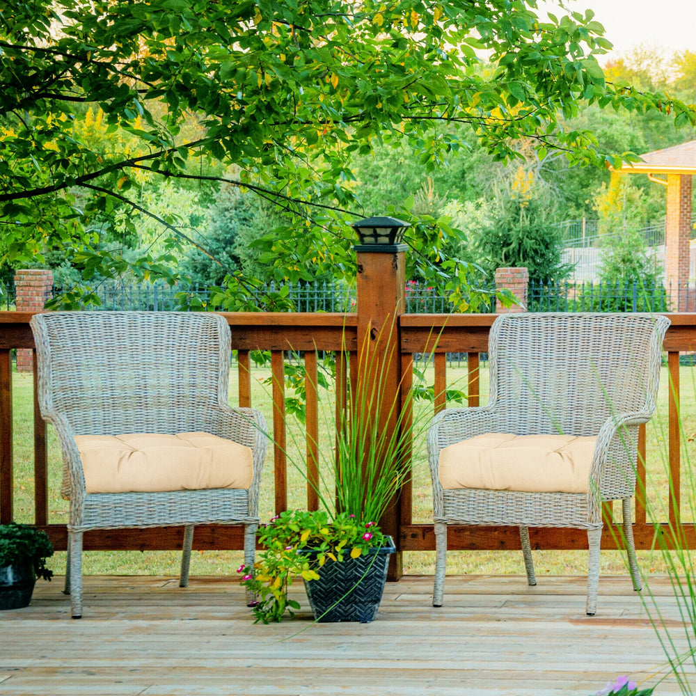 Durable polyester fabric is wear-resistant with a long lifespan <br>Soft cushions offer a better sitting experience <br>The waterproof and oil-proof cover is easy to clean and maintain <br>Exquisite workmanship without deformation <br>Sun protection funct