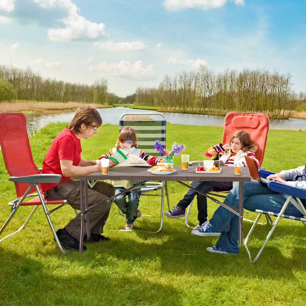Portable and foldable design allows for easy storage and transportation<br>Convenient built-in handle ensures effortless mobility wherever you go<br>Crafted with a selected HDPE tabletop known for its durability<br>The mimic rattan grain surface is wear-r